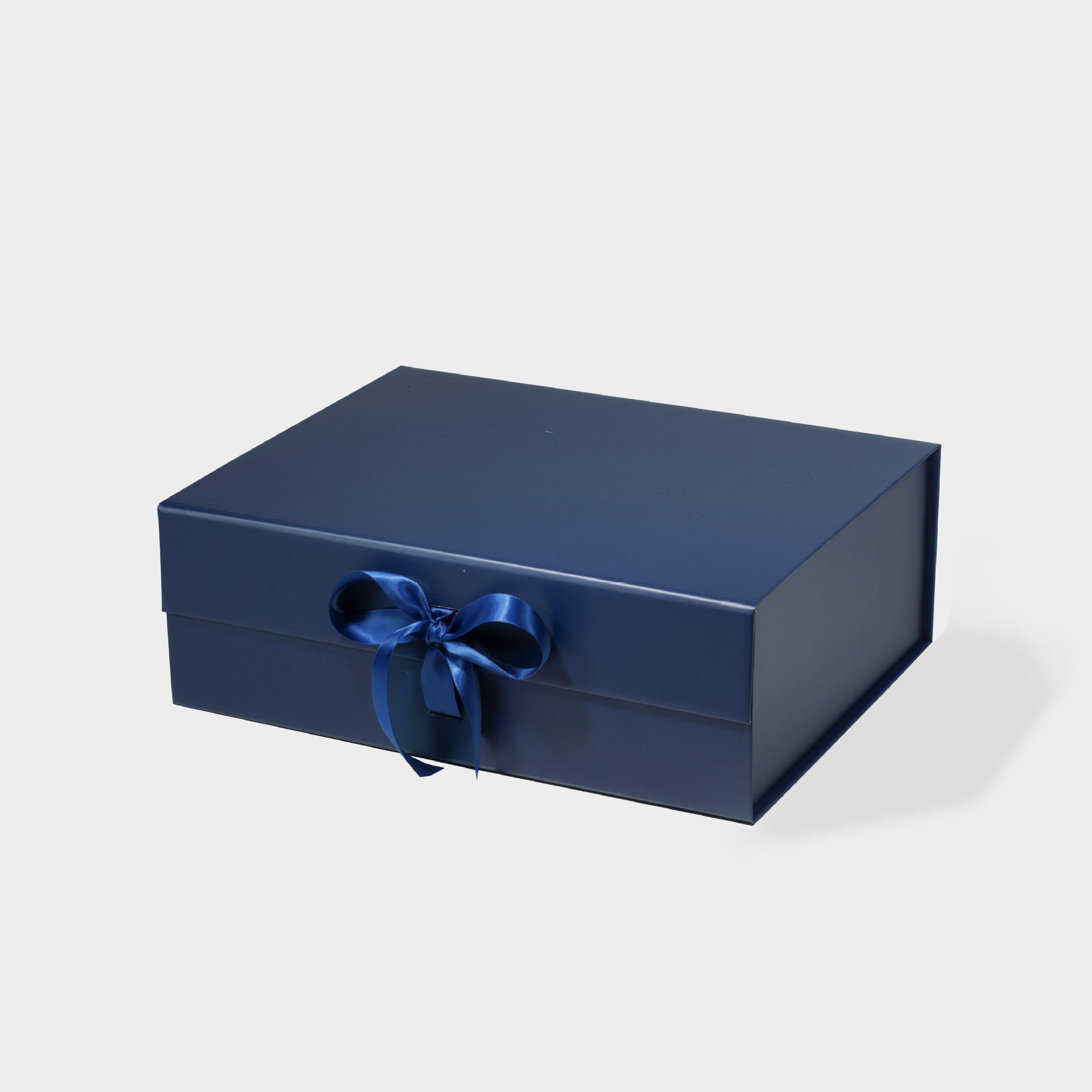 Темно-синий; 33*25.5*11,5 cm