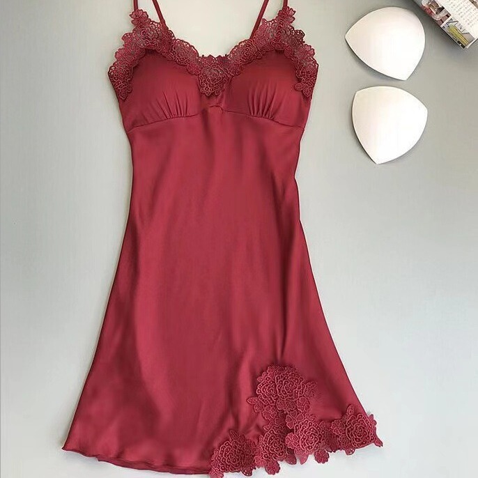 Manufacturer Supplies Popular New Sexy Split Pajamas Set, Lace Suspender Skirt, Can Be Modified and Can Be Worn Outside
