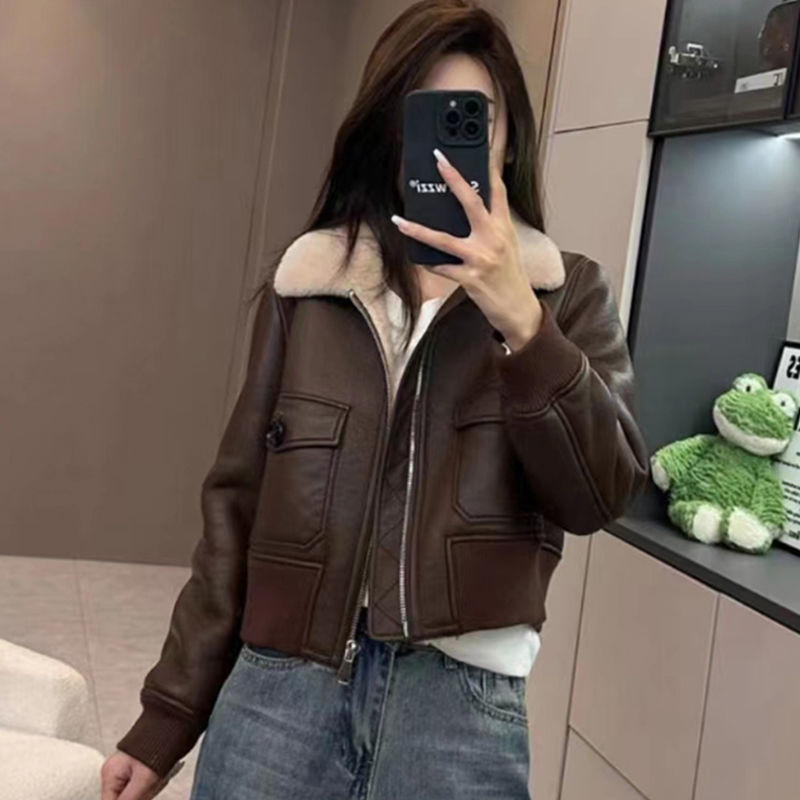 New winter short leather jacket small thickened leather jacket fashionable western style women's lamb wool motorcycle jacket