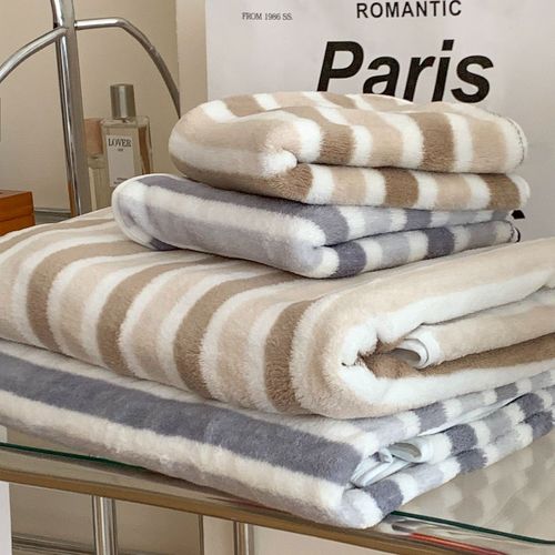 Classic striped bath towel household thickened absorbent towel adult wrap large towel quick-drying gentle contrasting color bathrobe towel