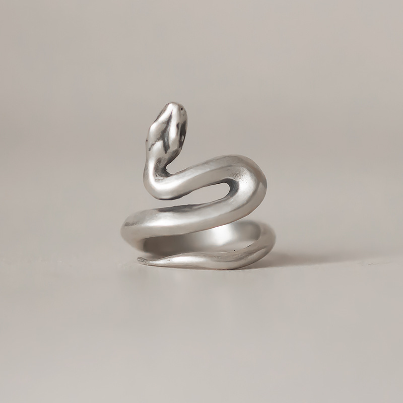 The new Japanese and Korean niche cold wind Thai silver snake ring…