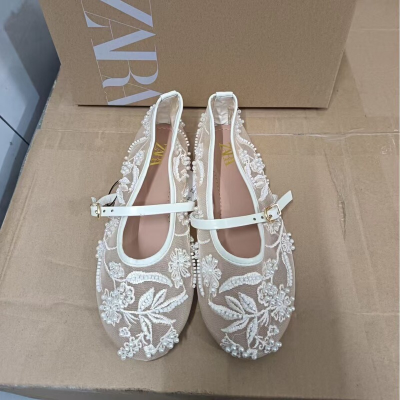 ZA スペインの新しい白い女性の靴ファッショナブルなメッシュ刺繍パールアクセサリーラウンドトゥフラットサンダル|undefined