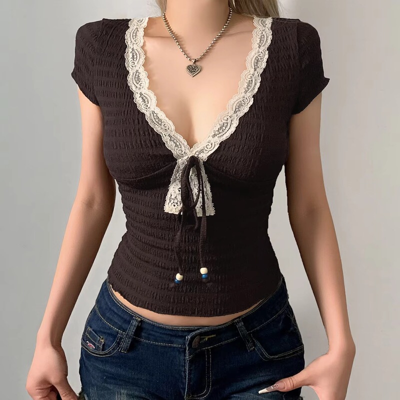 Cross-border European and American women's summer short-sleeve T-shirt with vintage V-neck, lace splicing, front knot detail, pleated texture, and breathable design Cross-border European and American women's summer short-sleeve T-shirt with vintage V-neck, lace splicing, front knot detail, pleated texture, and breathable design