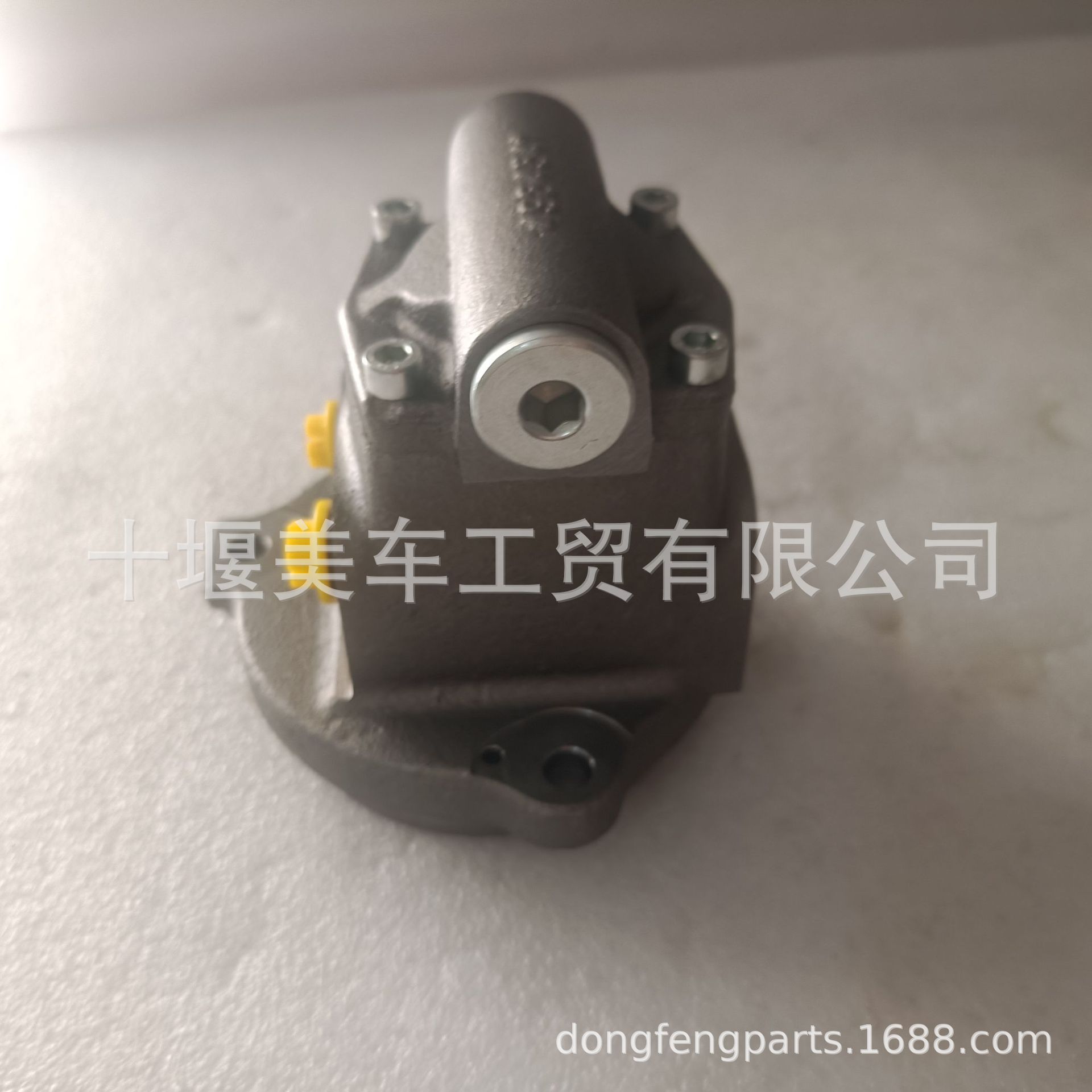 4307438 Is Suitable for Cummins Qsx15 Engine Parts Fuel Pump Gear Pump 4307438