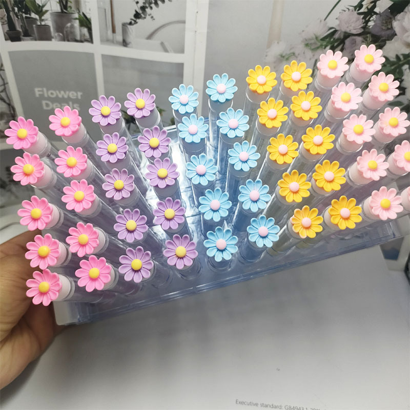Daisy Independent Test Tube Packaging Eyelash Brush with Replaceable Spiral Brush, Beauty Eyelash Spiral Crystal Brush, Beauty Eyelash Brush