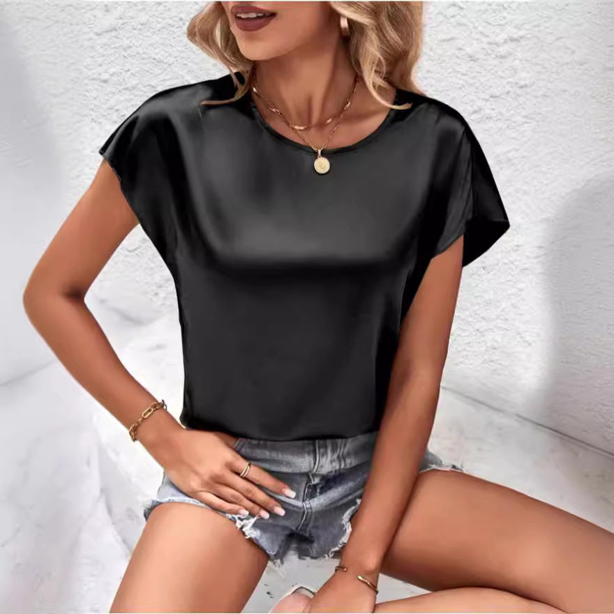 Top casual de verano 2026 de nuevo estilo para mujer, de color liso, con mangas murciélago, cuello redondo de satén, imitación seda.