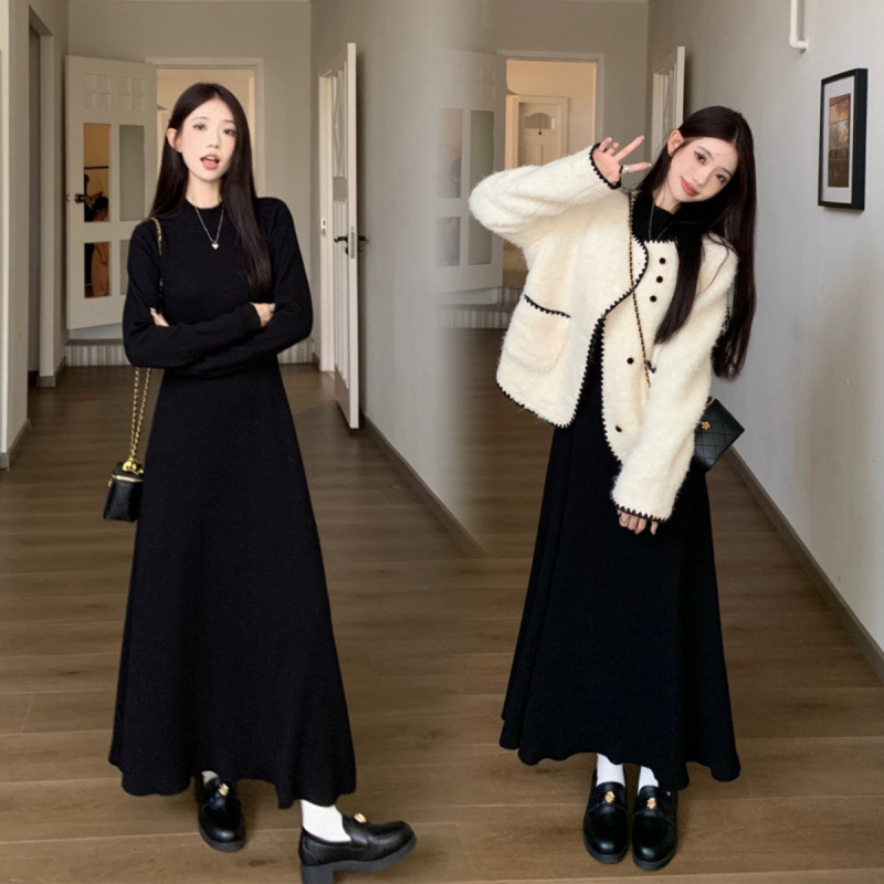 配大衣长袖针织连衣裙女秋冬2025新款小众法式慵懒风内搭打底长裙|undefined