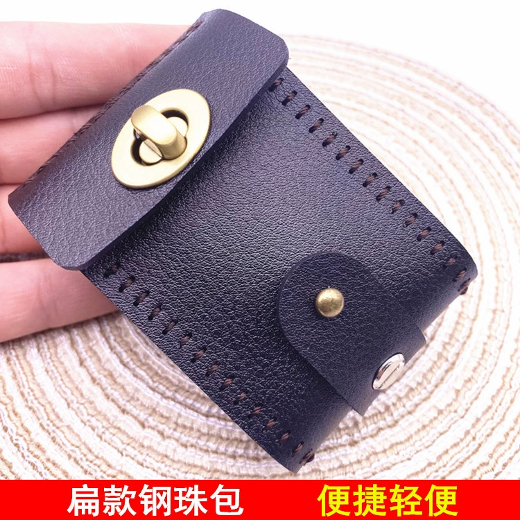 Плоская сумка из стальных шариков изысканного изготовления, утолщенная, ультраволокнистый материал не деформируется и удобен для подвешивания ремня