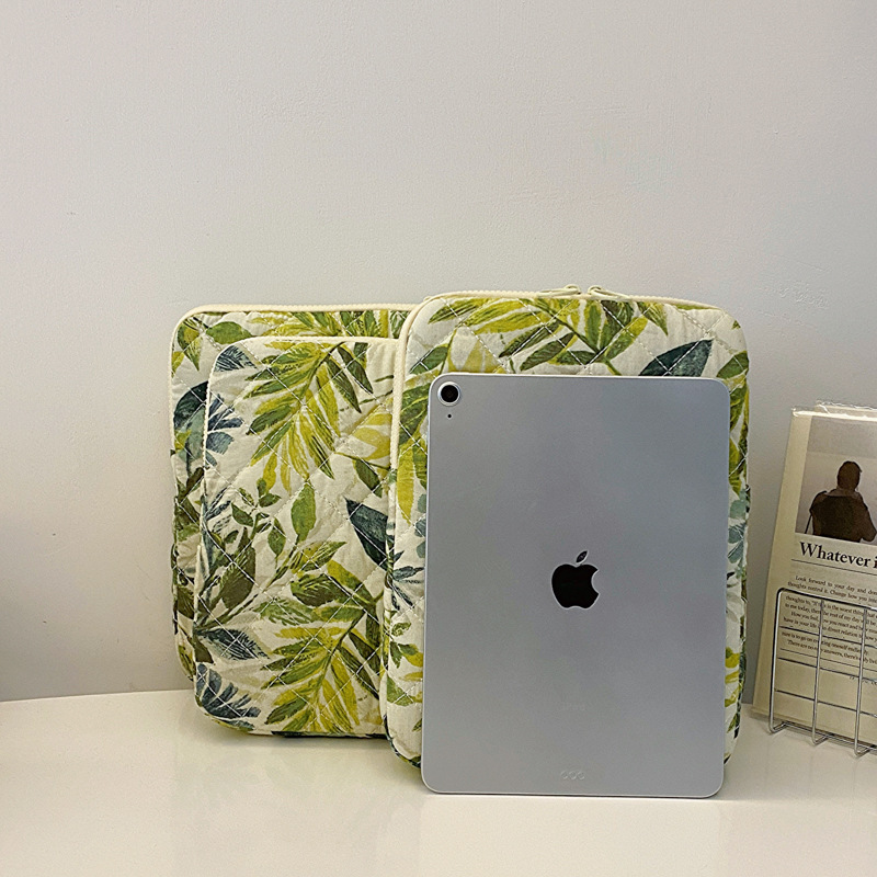 Korean ins style high beauty value small flower cute laptop bag 11 inch inner bag 14 inch flat bag Korean ins style high beauty value small flower cute laptop bag 11 inch inner bag 14 inch flat bag