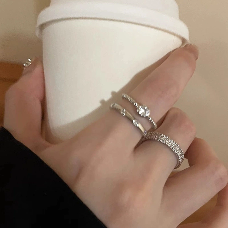 Adjustable universal ring, light-luxury style, high-quality alloy, simple elegant for index finger