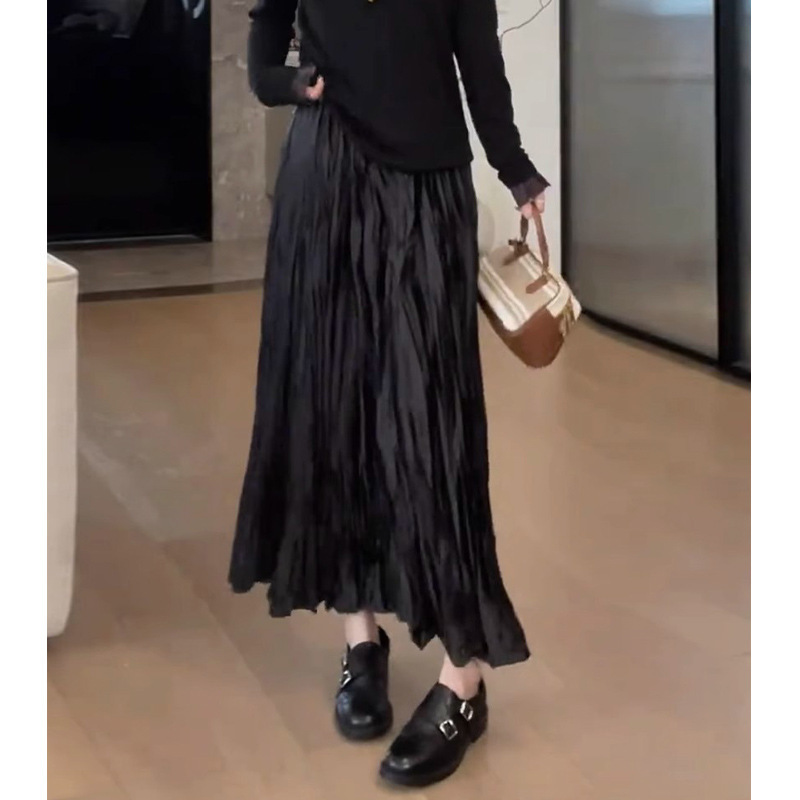 高级感光泽感a字半身裙女秋季新款2025显瘦宽松中长款气质百褶裙|undefined