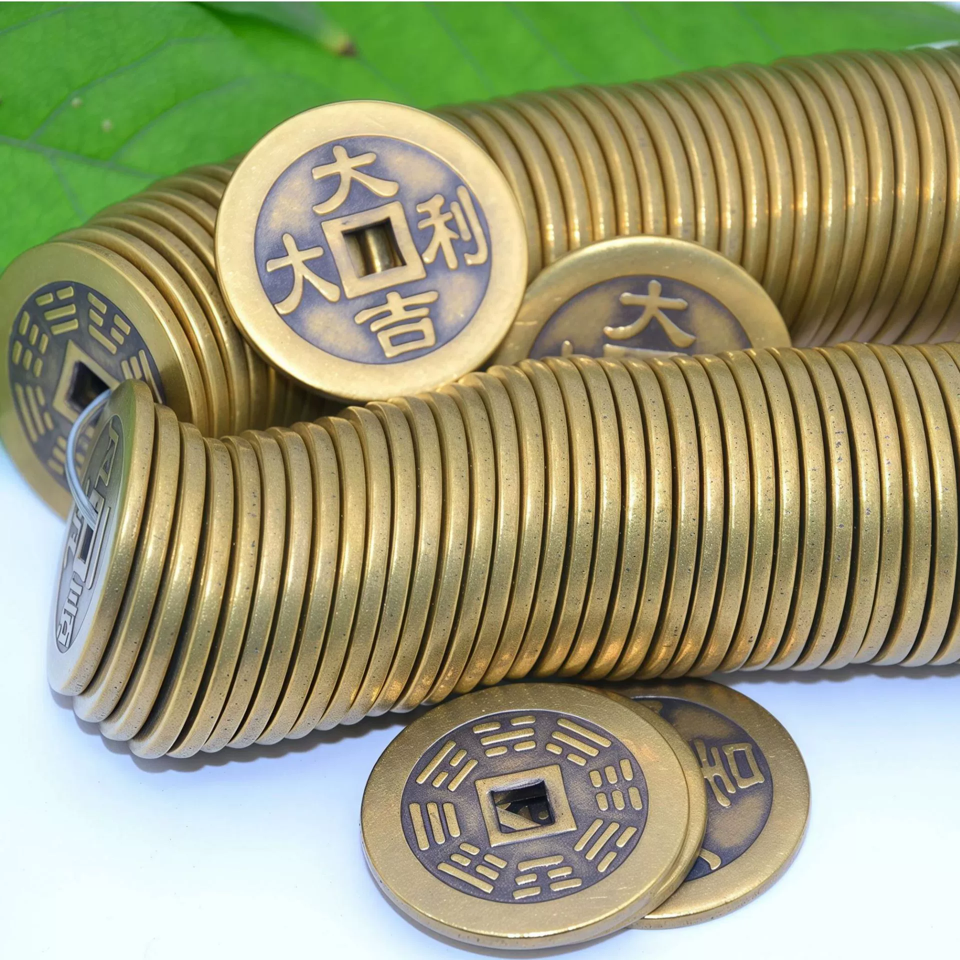 Чистая медь 2,5 см Толстый Фортуна Fortune Fortune Craft Аксессуары медь медь Анти -Ежемесячный скорость на пять императора денег и медные монеты