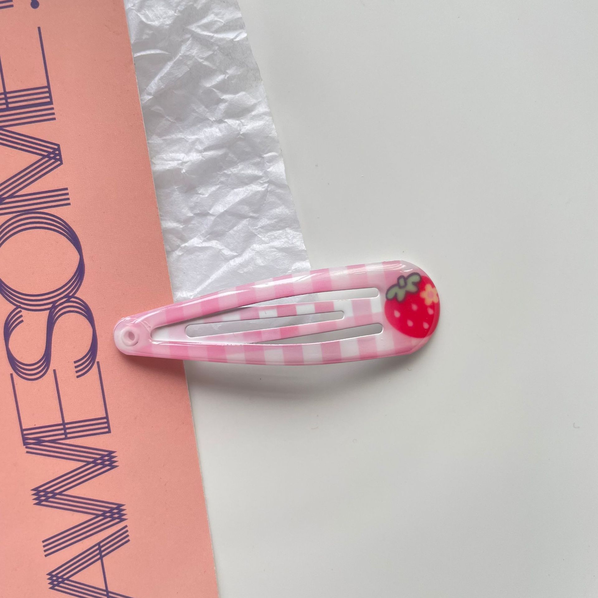 38 # 파우더 격자 무늬 딸기