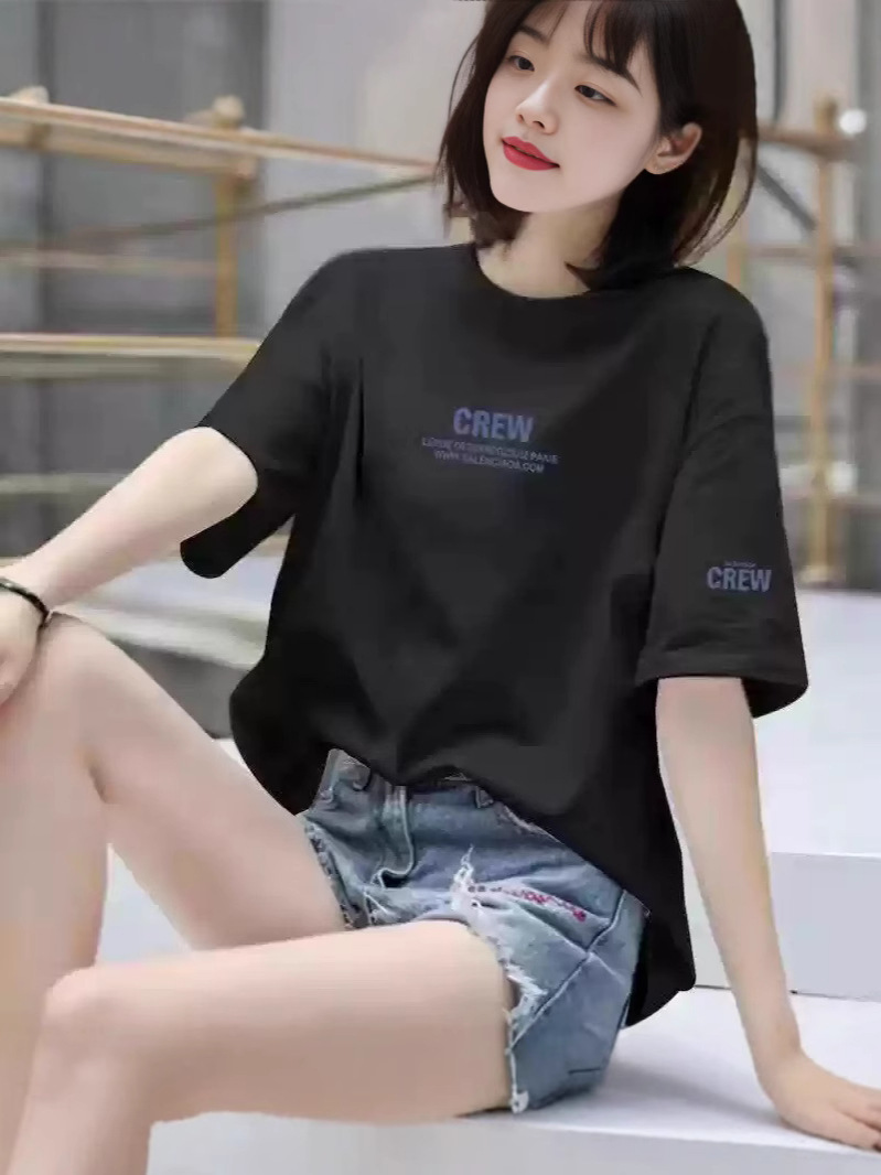 夏の新型半袖tシャツ女性純綿ゆるい韓国版ins女装百合アニメプリントの中に半袖上着がついている