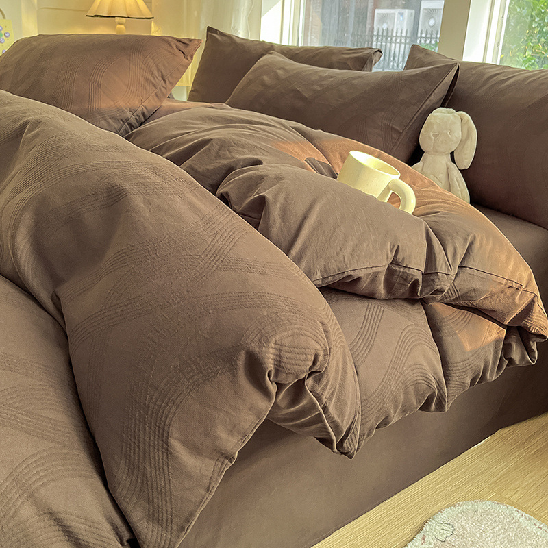 Cama de algodón Cat Man Juego de cuatro piezas de hilo de tres capas de algodón puro 2024 nuevo juego de ropa de cama de tres piezas de ropa de cama de edredón de alta calidad