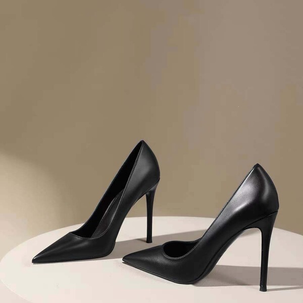 Black sexy elegant high heels made of soft leather stiletto heels…