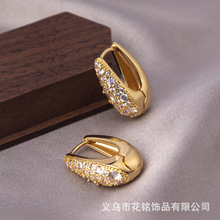 ��ɫ��Ȧ���h���ۚW���L僽��y��ʯ�߼�����p�ݸ߼��ж��h���l