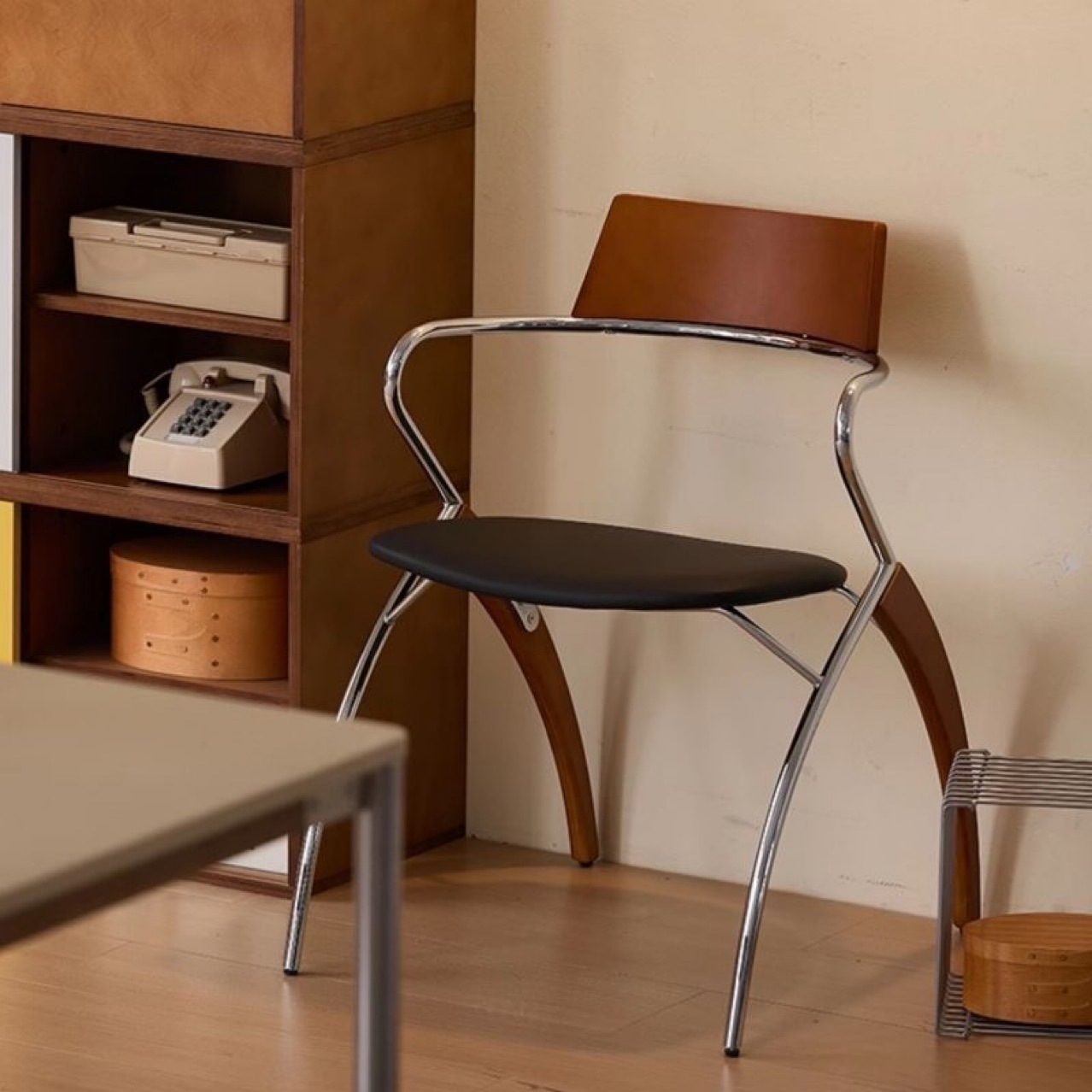 中古风不锈钢创意软包餐桌椅家用靠背扶手椅商务会议咖啡厅休闲椅