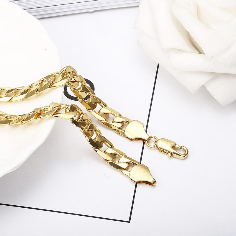 18K pulsera transfronteriza exclusiva para el deseo AliExpress eBay Venta caliente europea y americana 18K chapado en oro pulsera boutique de moda