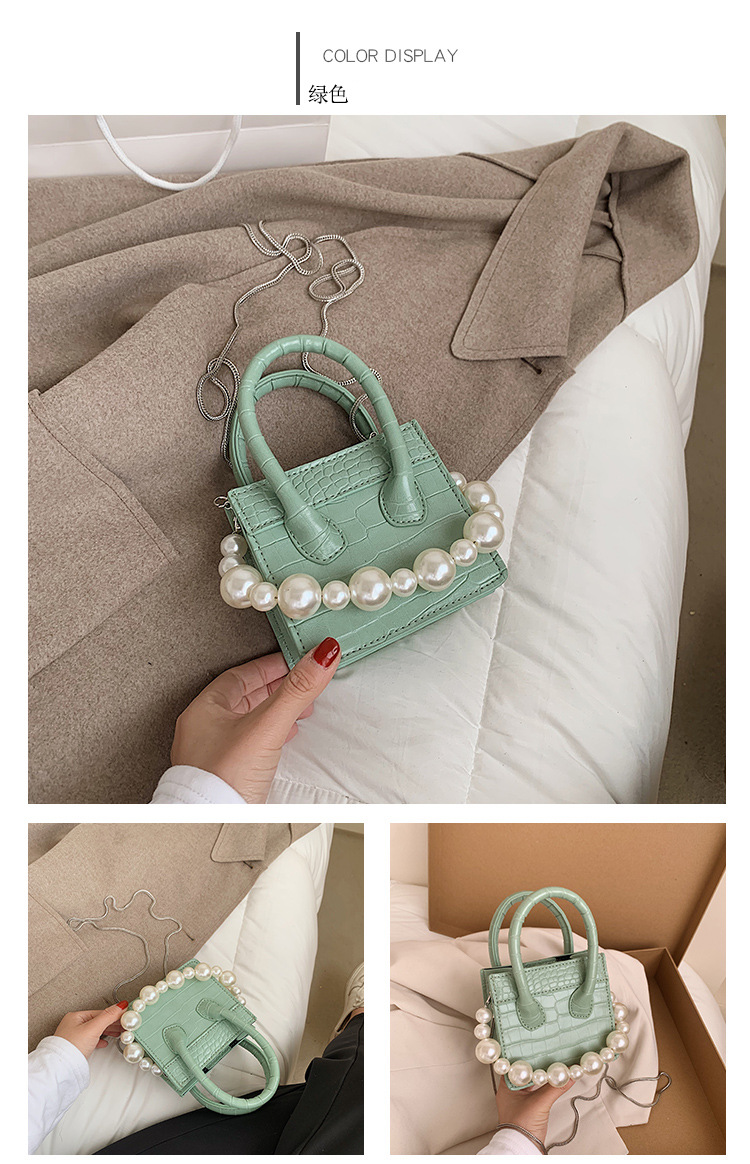 New Trendy Fashion Pearl Chain Messenger Bag display picture 5