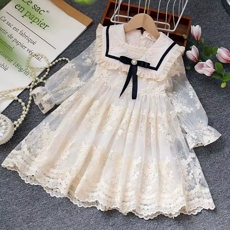 Платье весеннее, юбка, длинный рукав, кружевной маленький принцессоный костюм, с вышивкой, интернет-знаменитость