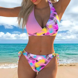 比基尼;连体泳衣;三件套泳装