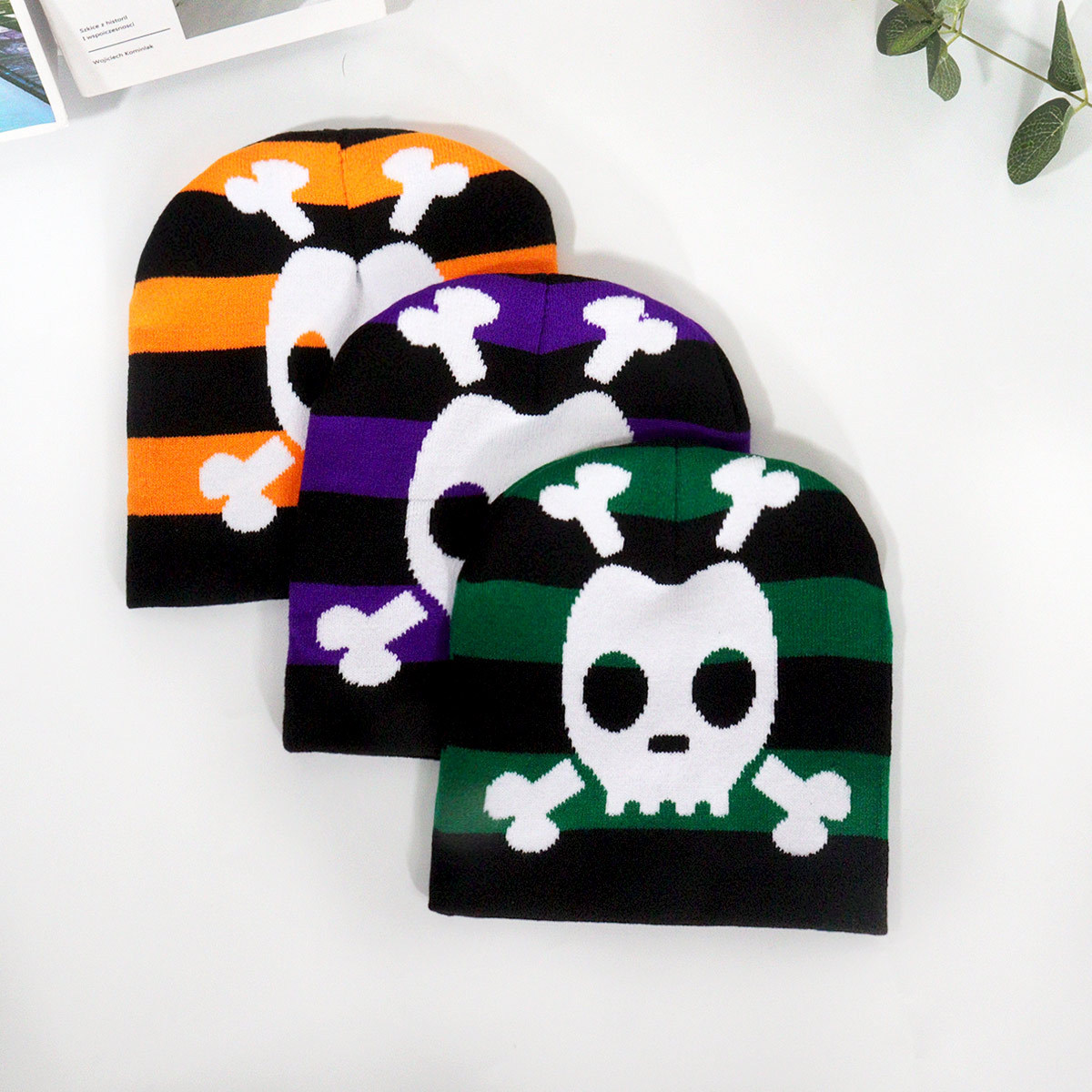 Unisex stickad mössa Randig dödskalle Stickad mössa modetrend varje vardagsmössa_voghion.com