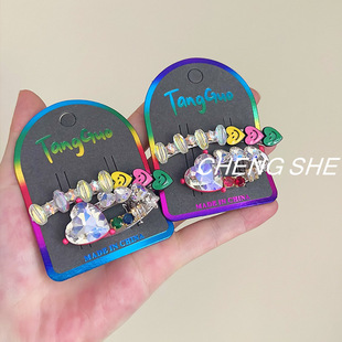 �n���|���T��Ͱ����ĵ���ЦĘ�l�A��ɫ���W�����A��߅�A��Ů�l�