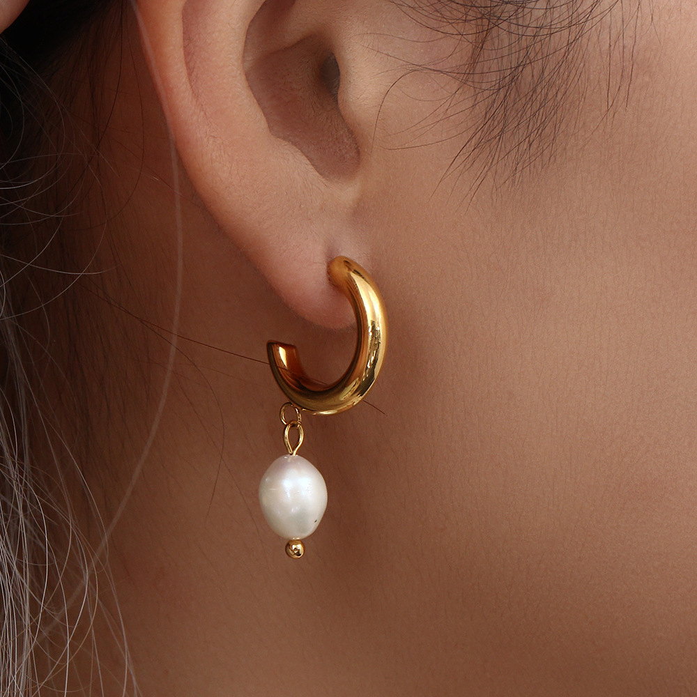 1 Pair Fashion Geometric Plating Stainless Steel Freshwater Pearl 18k Gold Plated Earrings display picture 4