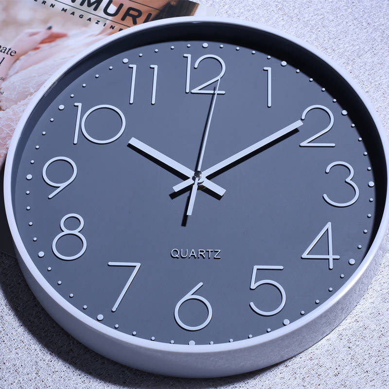 Reloj colgante de 10 pulgadas, reloj de pared, sala de estar, reloj de cuarzo silencioso para el hogar, suministro de comercio electrónico transfronterizo de Amazon al por mayor