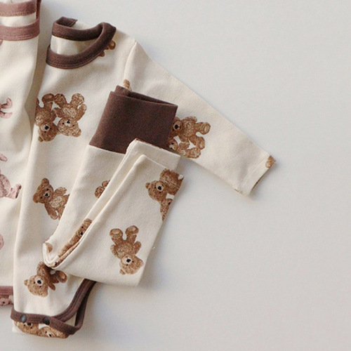 Korean children's clothing for spring and autumn, featuring baby bear and rabbit designs, long-sleeved climbing suits, baby triangular vests, and a two-piece set.