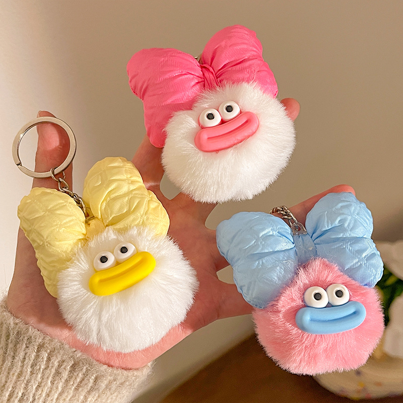 new plush funny sausage mouth pendant funny keychain couple girlfriends school bag package pendant doll wholesale