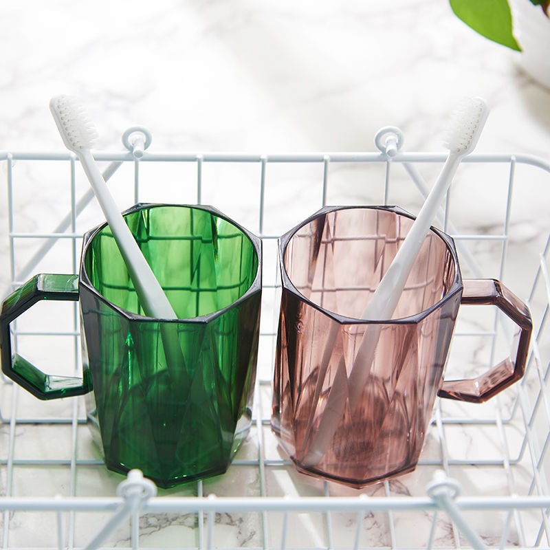 Cute girl heart crystal tooth cup ins mouthwash cup net red with shaking sound net red couple toothbrush cup wholesale