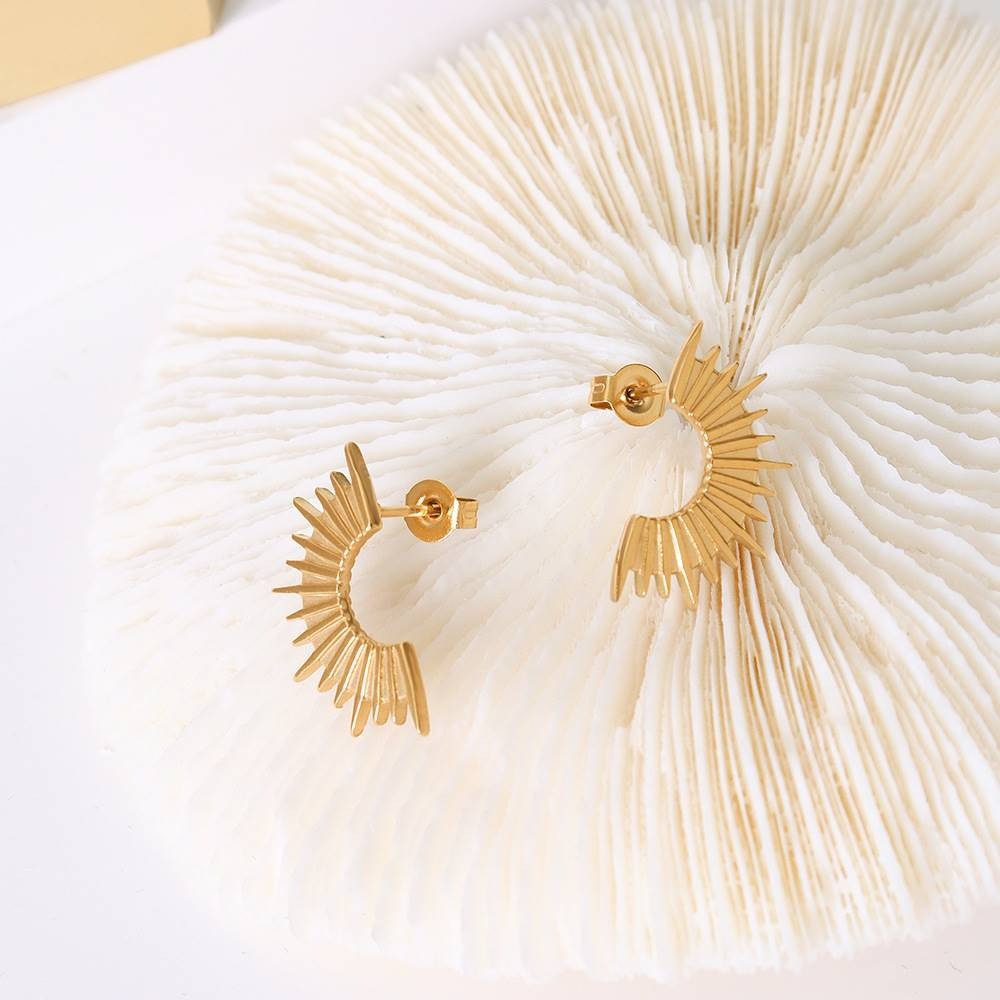 1 Pair Simple Style Solid Color Plating Titanium Steel Gold Plated Ear Studs display picture 3