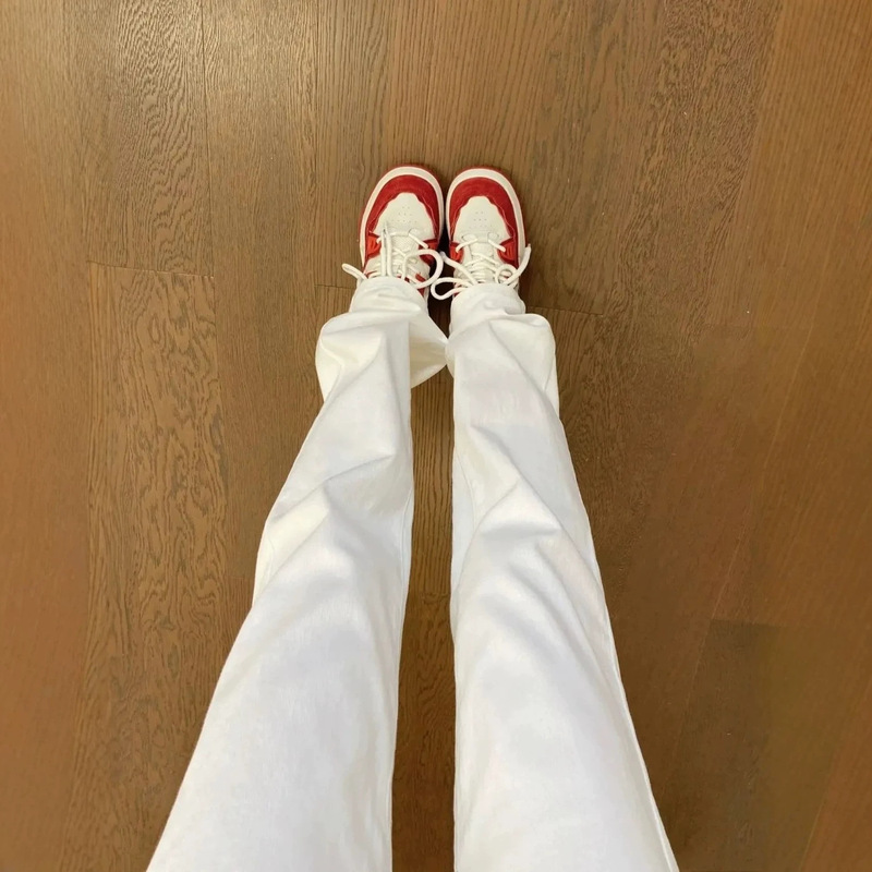 White straight high-waisted women's jeans, 2026 new summer slim-fit, slimming, cigarette-leg, floor-length pants White straight high-waisted women's jeans, 2026 new summer slim-fit, slimming, cigarette-leg, floor-length pants