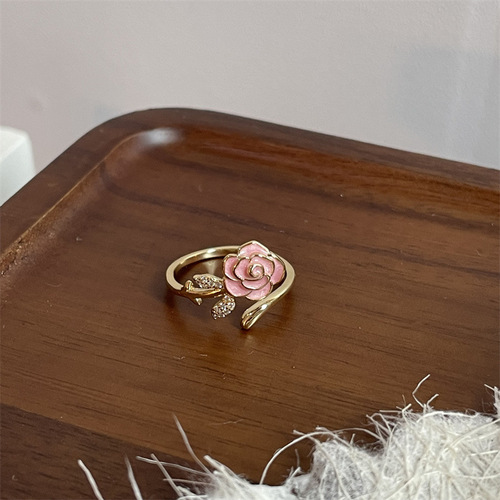 Flower, pearl, enamel and row of diamonds, girl's ring, butterfly decorative ring, female niche design, high-end exaggerated index finger