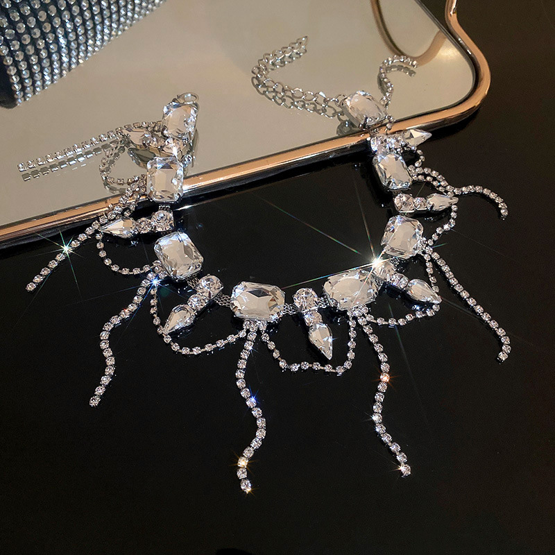 Rhinestone Tassel Necklace 3