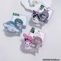 Оригинальные авторизованные детские аксессуары для волос Sanrio, милые блестящие зажимы для волос Kuromi в форме сердца маленького и среднего размера, зажим в виде акулы 0065