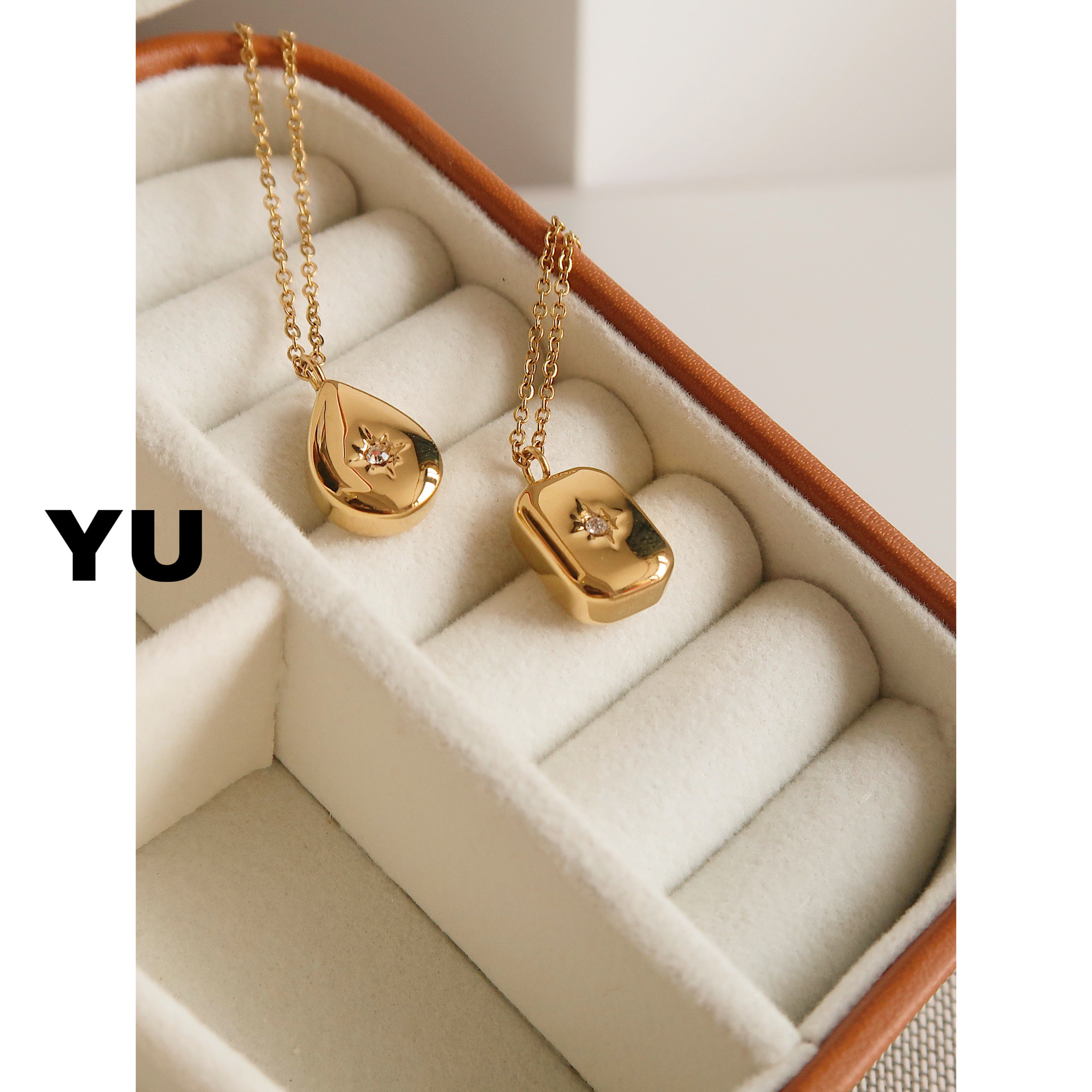 8g Weight Rhinestones Inlay Material Simple Style Square Star Water Droplets Titanium Steel Plating Inlay Rhinestones Pendant Necklace