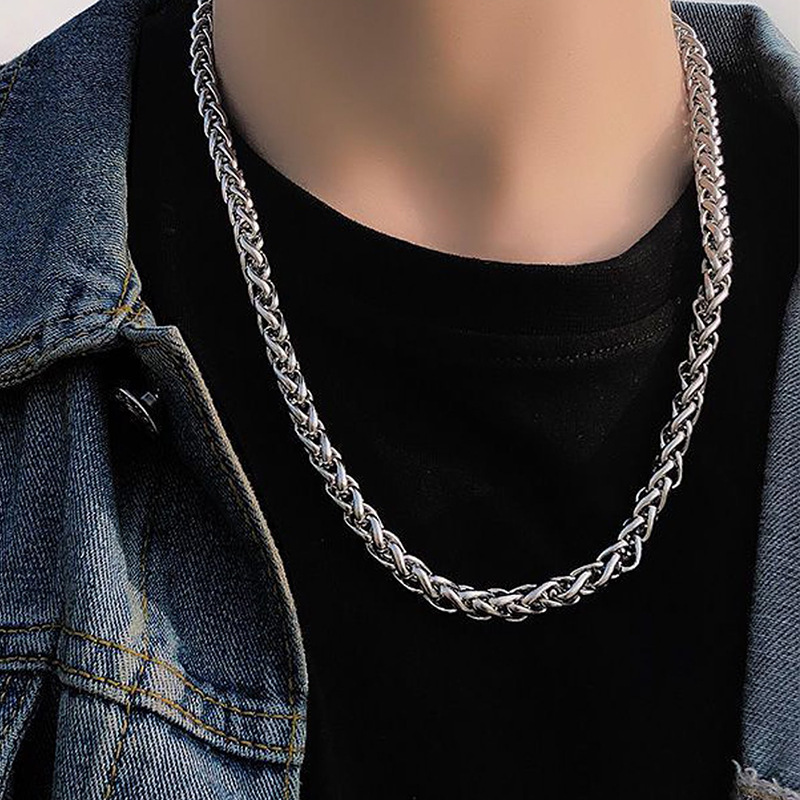 2021 New European and American Autumn Punk Necklace Hip Hop Fashion Metallic Single Layer Necklace T