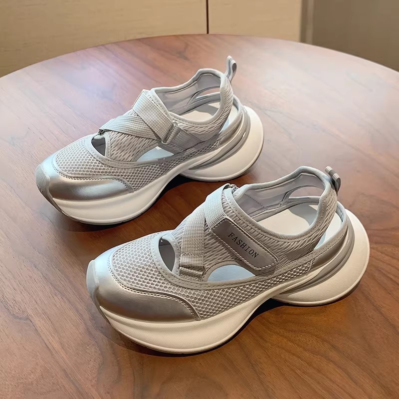 Thick-Soled Sports Sandals for Women 2026 New Summer Style with Velcro Cutouts Breathable Mesh Casual Shoes Dad Shoes
