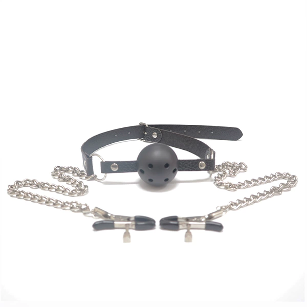 Plastic mouth ball (PVC material) + black nipple clip