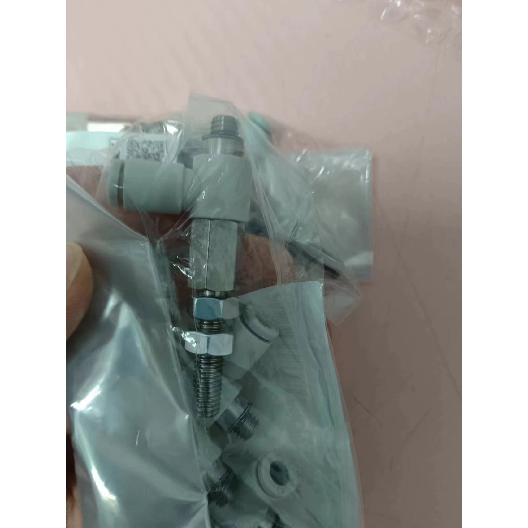 [Чонгци] Центральный Китай, канцелярские товары, японский вакуумный соединитель воздушной трубы SMC ZPRS-04-A5