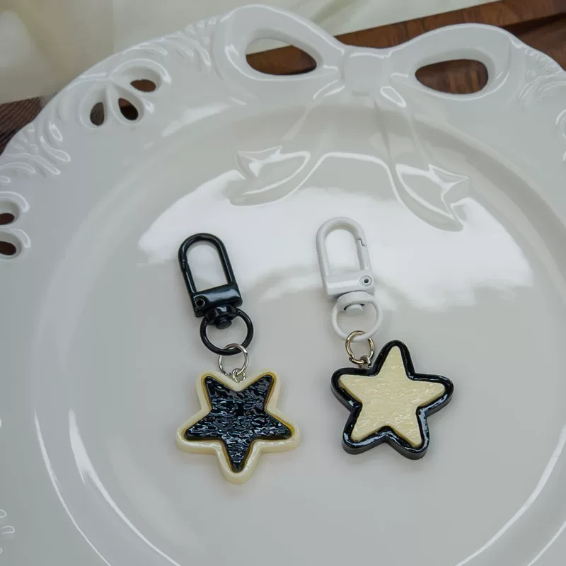 Cute keychain, retro pendant, backpack, bag accessory, J10, 2 carat