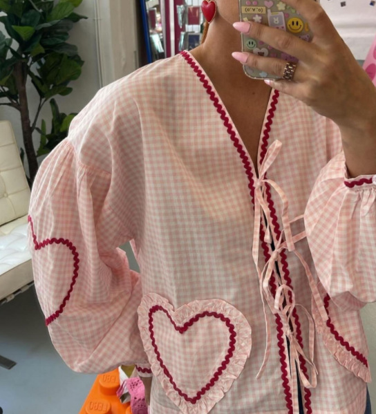 Wholesale Women's Streetwear Plaid Heart Shape Long Sleeve Blouses display picture 4