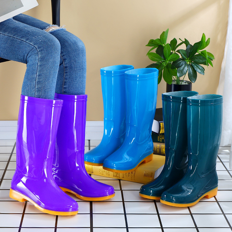 Wholesale ladies rain boots high Tube mid tube fashion velvet kitchen work rubber shoes rain boots warm water shoes non-slip adult