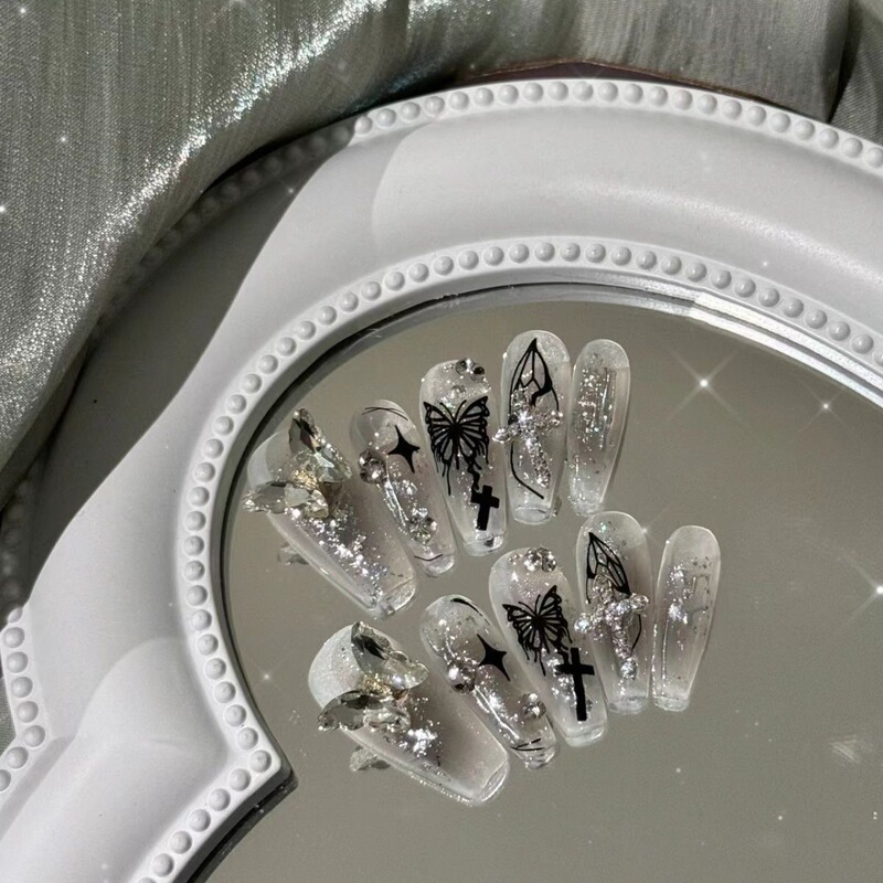Nail patches for cool black girls must-have: ice-transparent butterfly dark style ins handmade nail art