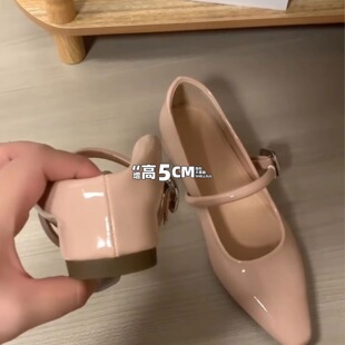 С���Ӄ�����5cm���ɫС���L��ܛ��Ƥ���ϕr�аٴ���ӆ�ЬŮ