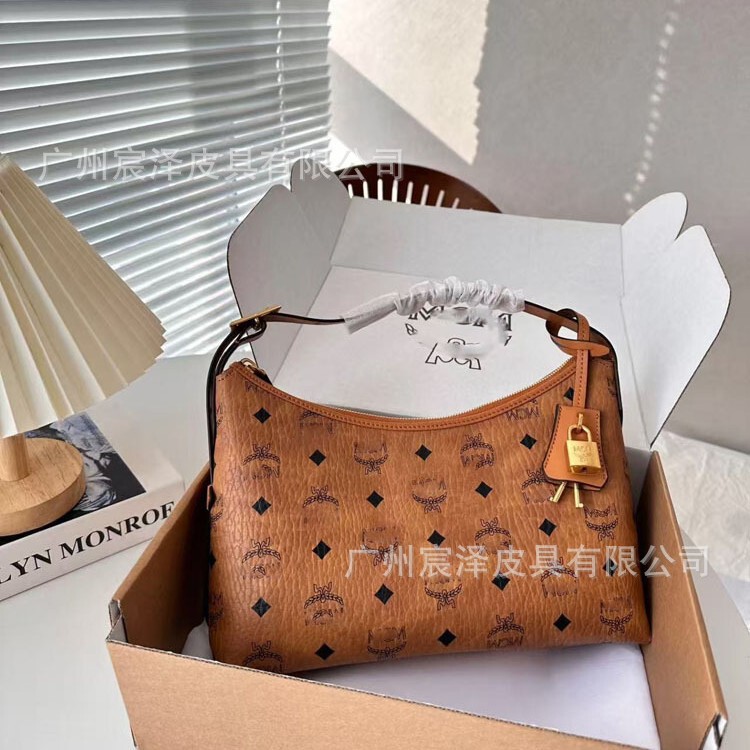 2025 New Mc Home Croissant Bag Classic Printed Hobo Bag Small Hobo Crossbody Bag Handheld Shoulder Underarm Bag