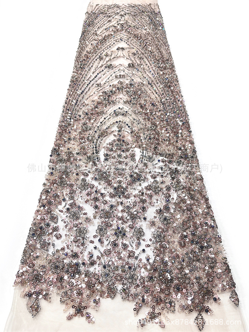 Fabricante de lujo bordado a mano Peacock Tail red tela de encaje de plata cristal perlas adornos formales tela de vestido de baile